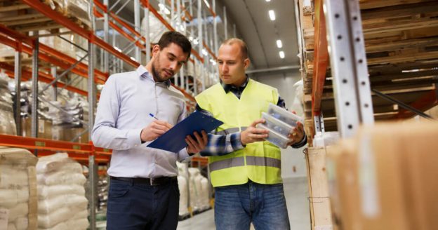 fluxo de entrada e saída de materiais